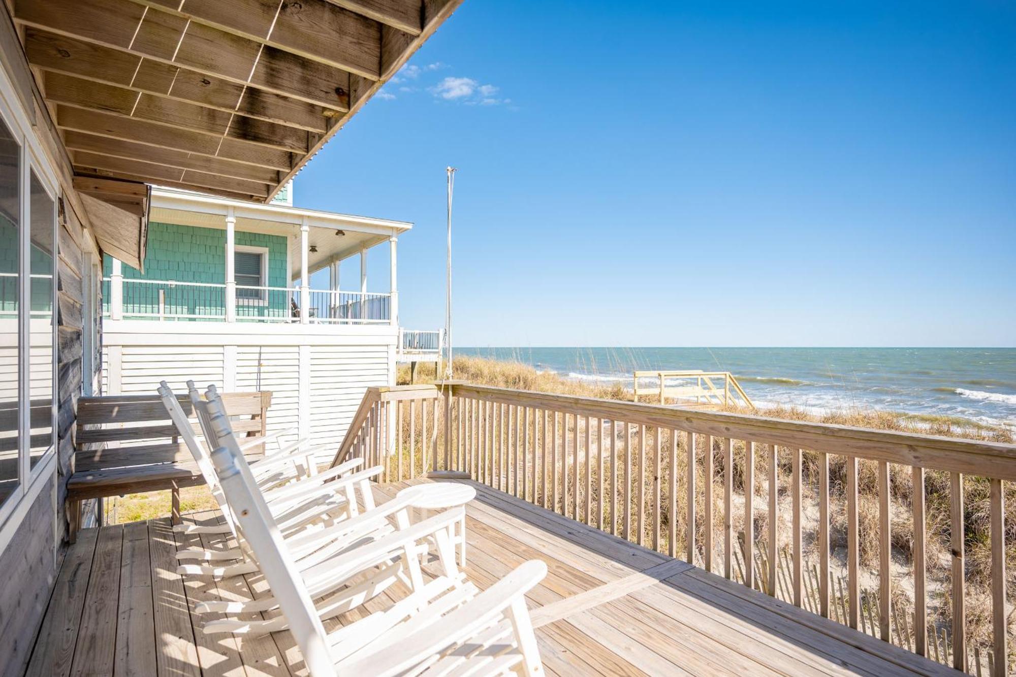 Villa Re-Juvenated Oak Island Exterior foto